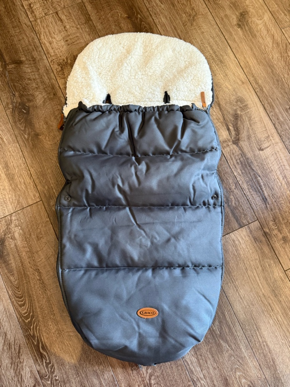 Deluxe Graco Baby Winter Footmuff / Stroller Blanket